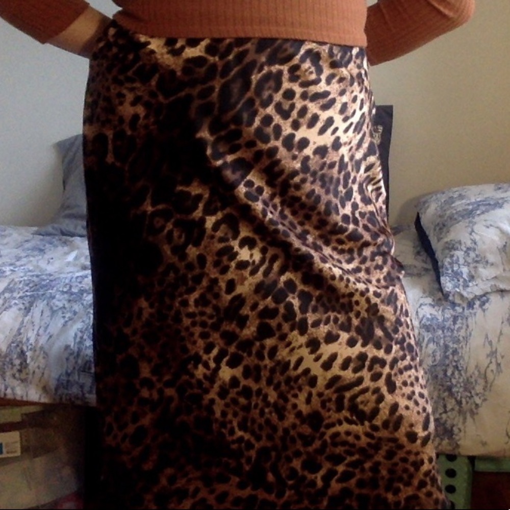 leopard print midi skirt